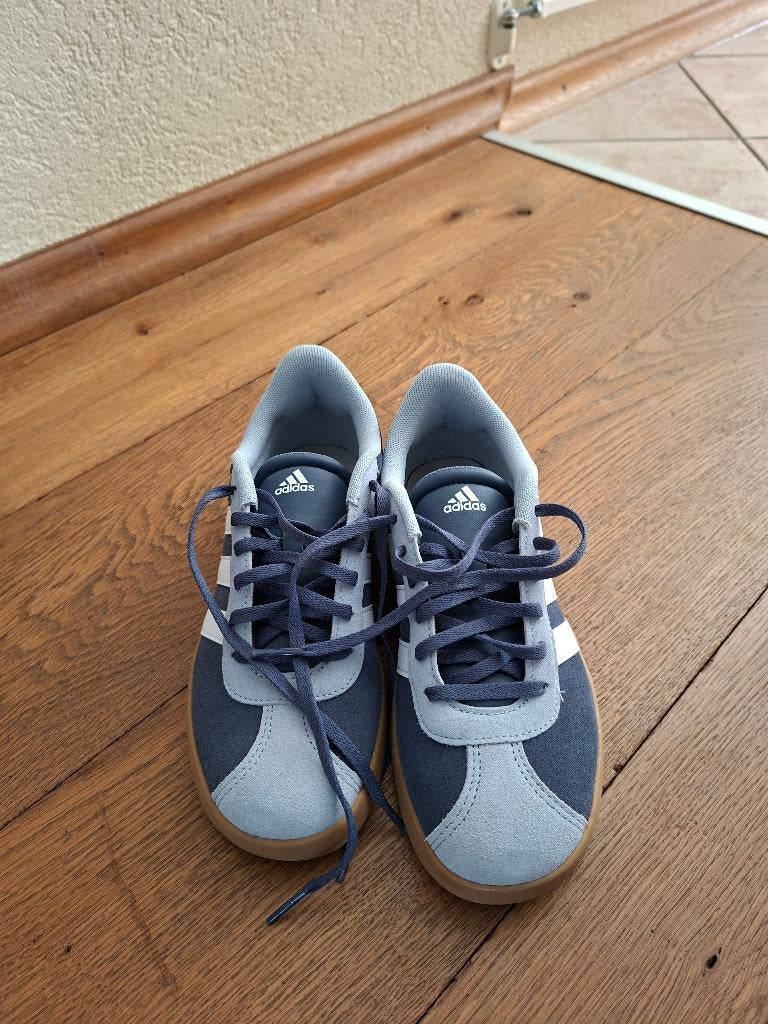 Adidas sneakers blauw maat 36 2/3, Adidas, Jongen of Meisje, Overige typen, Ophalen of Verzenden
