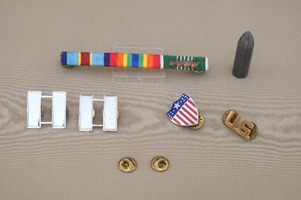 insignes pins speldjes militair Amerikaanse leger, Ophalen of Verzenden, Landmacht, Amerika, Embleem of Badge