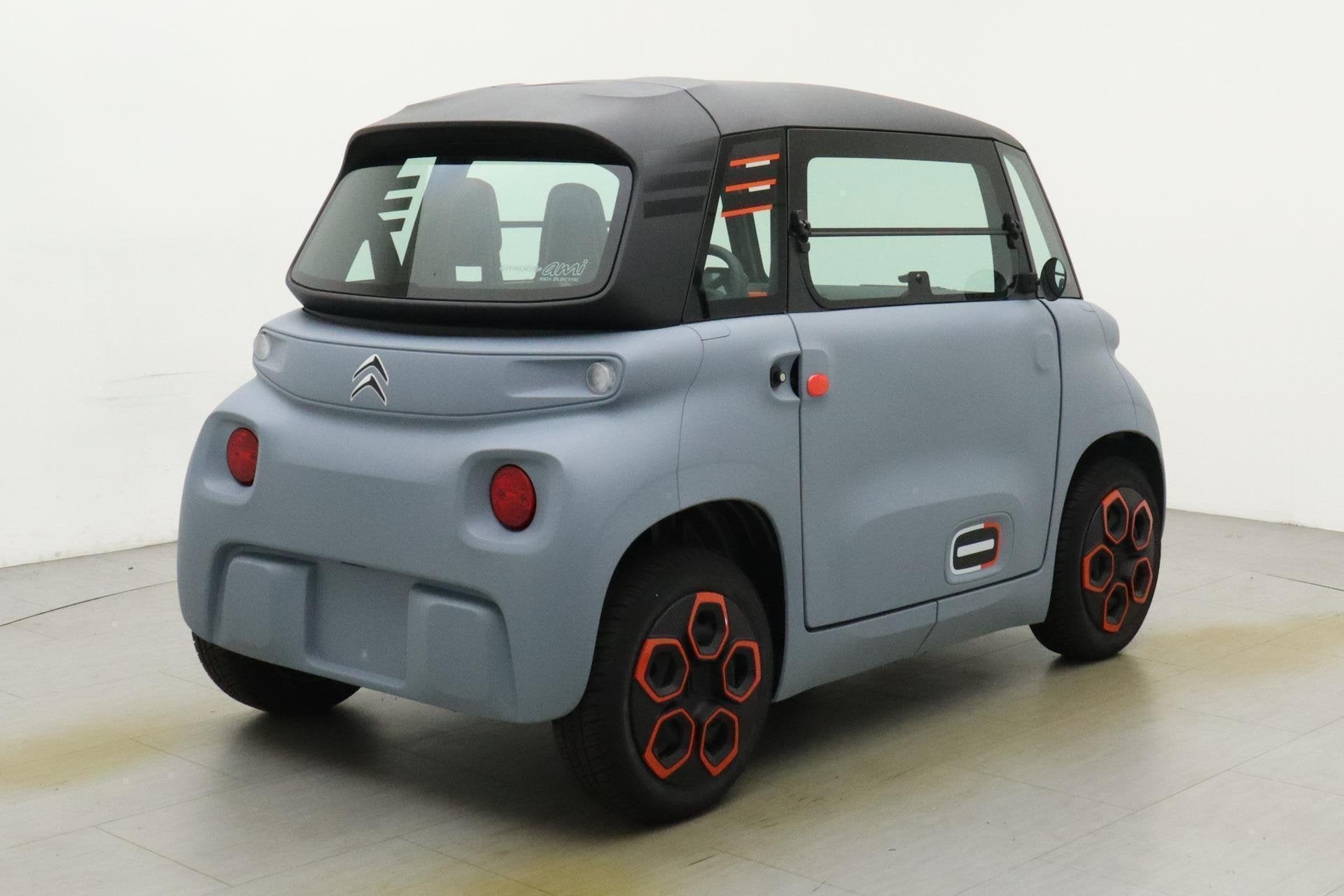 Citroen AMI AMI Orange | VERGELIJKBAAR OPEL ROCKS | Rijden v, Automaat, Gebruikt, Overige modellen, Overige carrosserieën