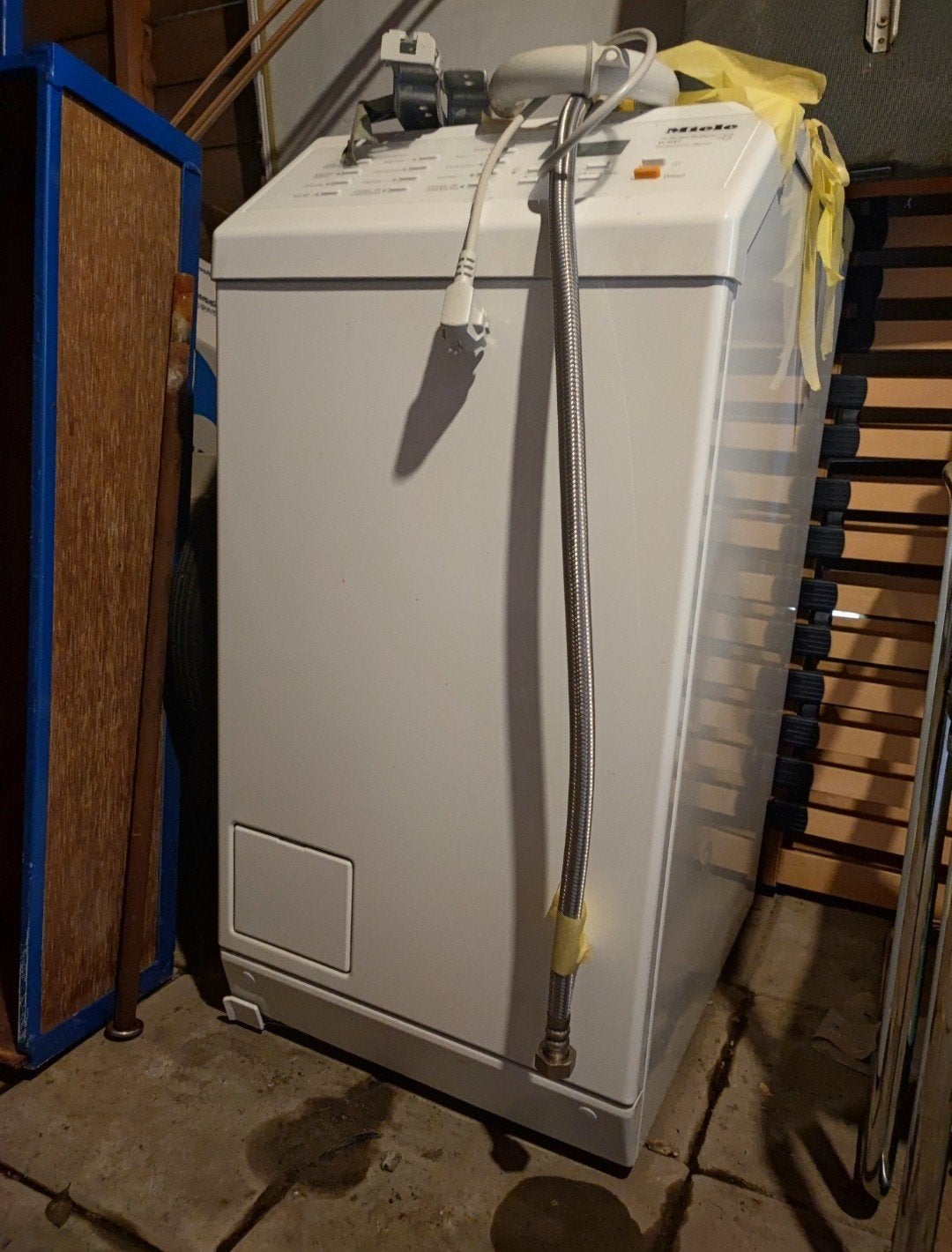 Gratis wasmachine, heeft in schuur gestaan, Ophalen, Gebruikt, 1200 tot 1600 toeren, Minder dan 85 cm