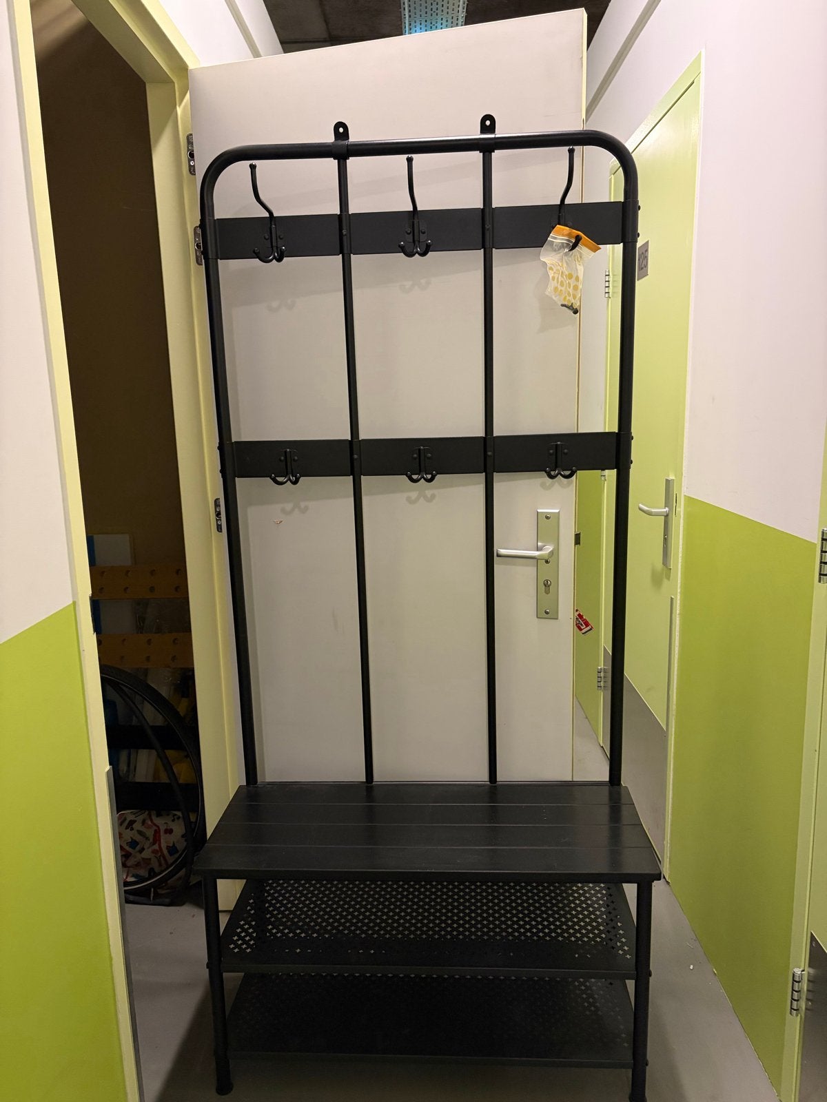IKEA pinnig Kapstok met schoenenbank - Zwart, Ophalen, Gebruikt, Metaal, Staande kapstok