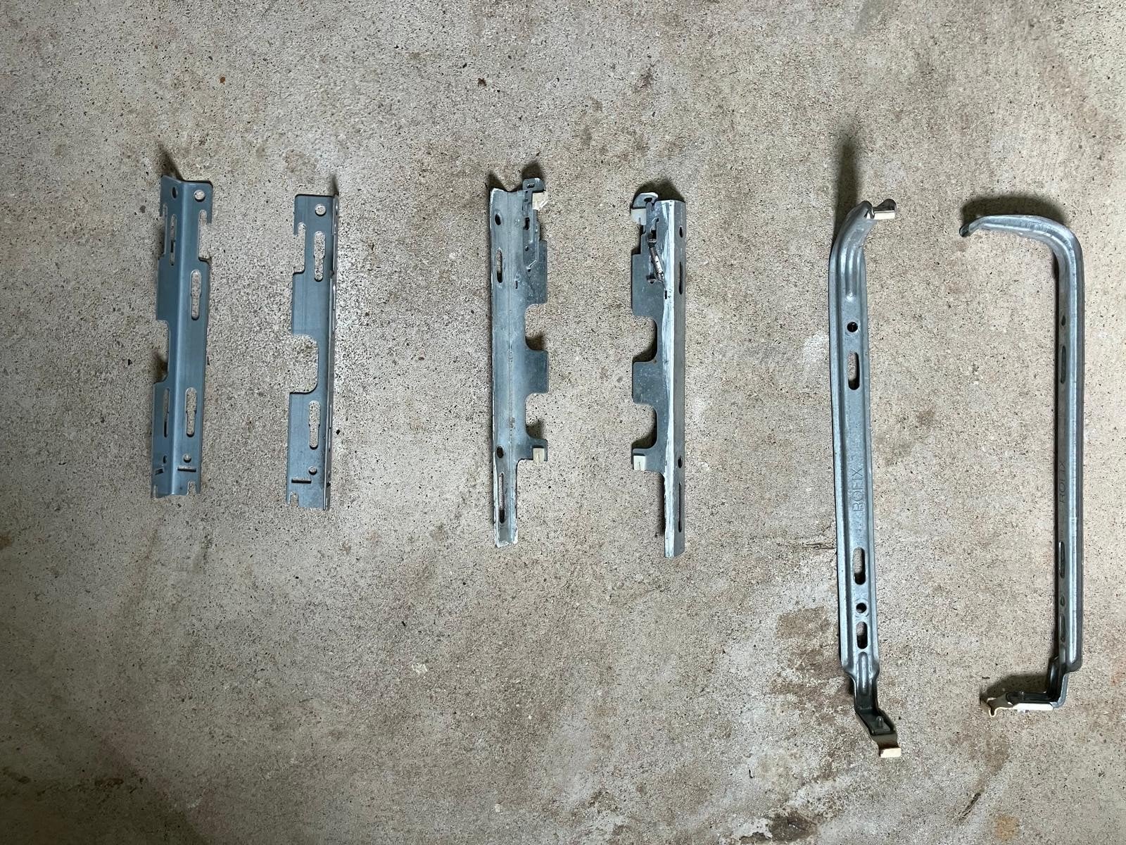 Radiator beugels., Ophalen of Verzenden, Minder dan 60 cm, Radiator, 30 tot 80 cm