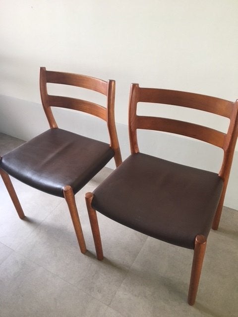 Deens stoelen van Niels O. Møller., Gebruikt, Bruin, Ophalen of Verzenden, Hout
