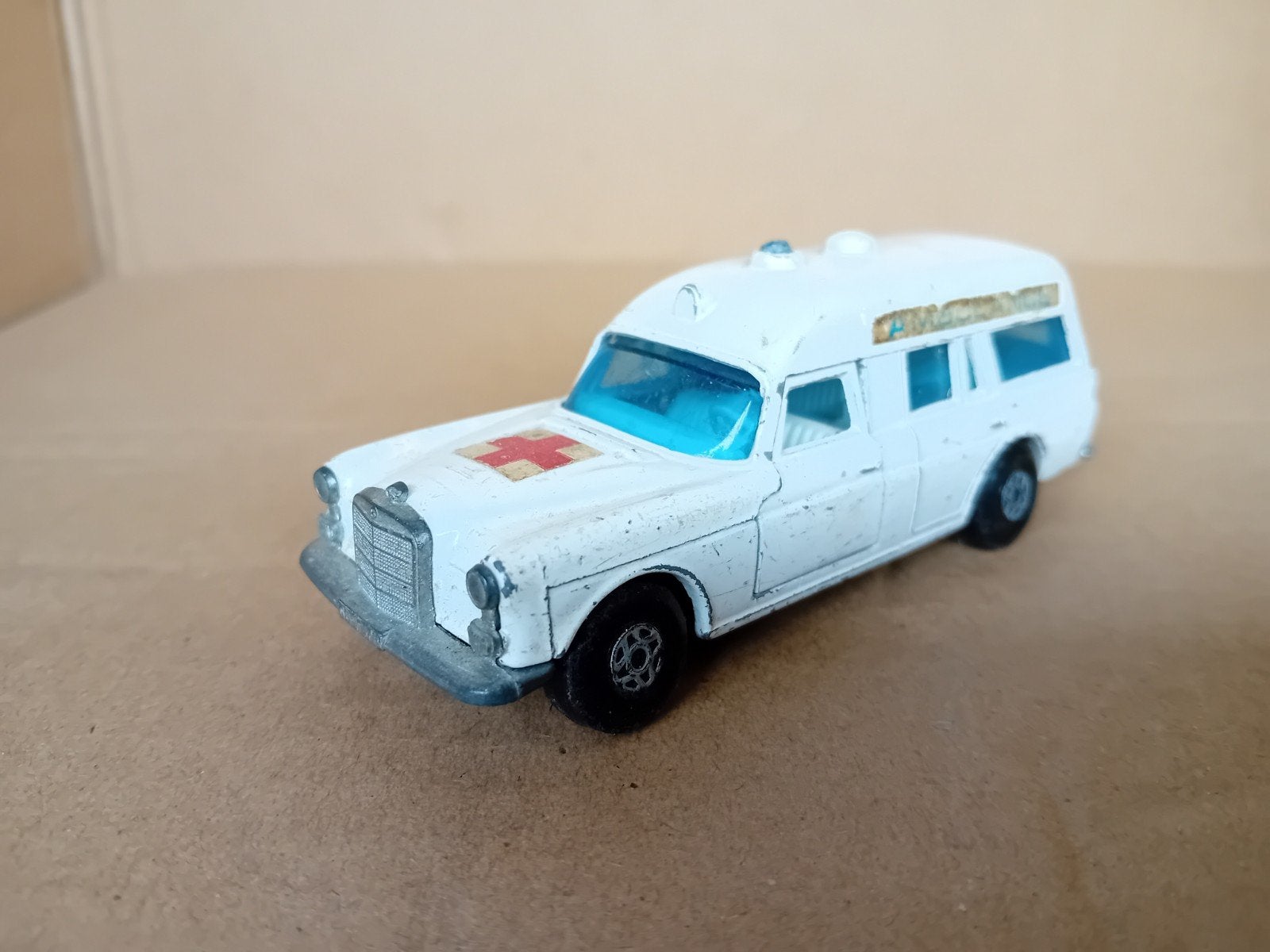 Matchbox Speed Kings K-26 Mercedes Benz Binz Ambulance, Ophalen of Verzenden, Gebruikt, Auto, Matchbox