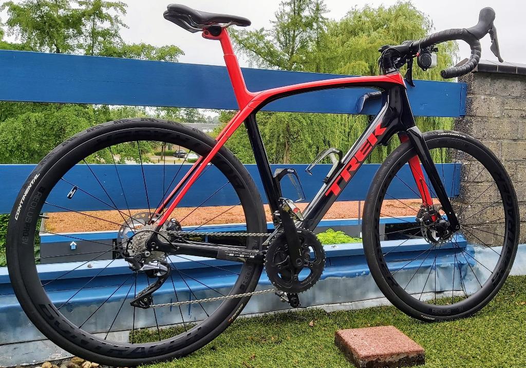 Trek Domane, elektrisch, max niet 25 maar 40 km/u, maat 58, Gebruikt, 50 km per accu of meer, 55 tot 59 cm, Ophalen