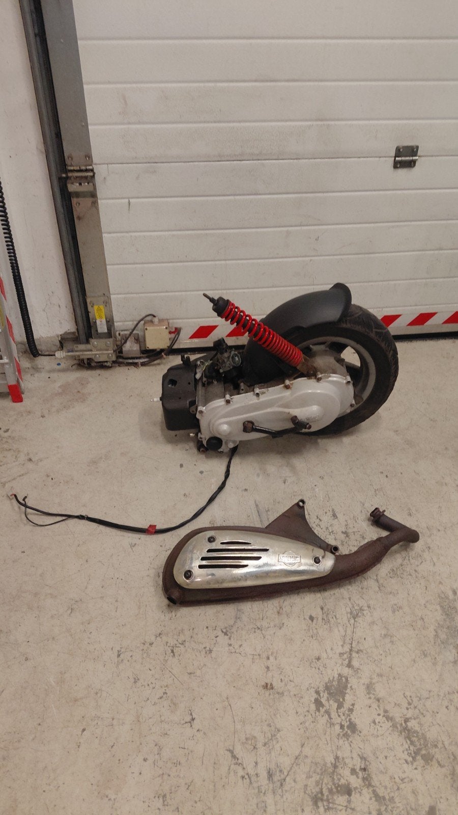 Piaggio 70cc 2t motorblok lees BESCHRIJVING!, Fietsen en Brommers, Brommeronderdelen | Scooters, Ophalen, Zo goed als nieuw, Blok