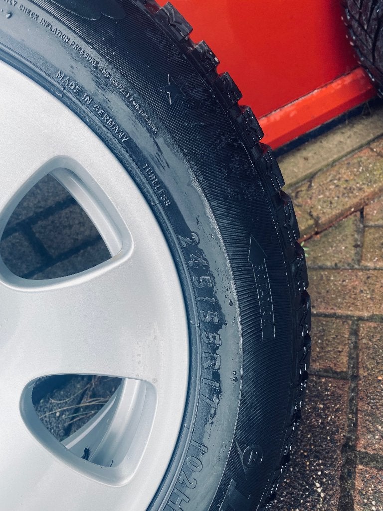 BMW velgen met winterbanden, Ophalen, Gebruikt, Banden en Velgen, 17 inch