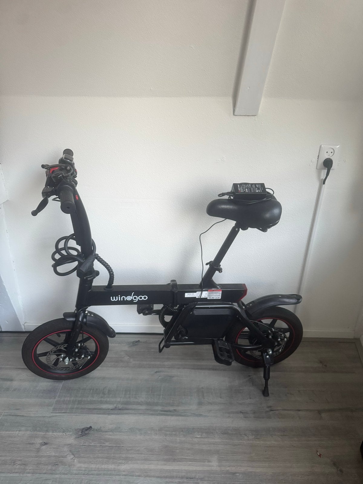 Windgoo B20 vouwfiets met oplader - Z.G.A.N., Fietsen en Brommers, Overige merken, 20 inch of meer, Ophalen of Verzenden, Zo goed als nieuw