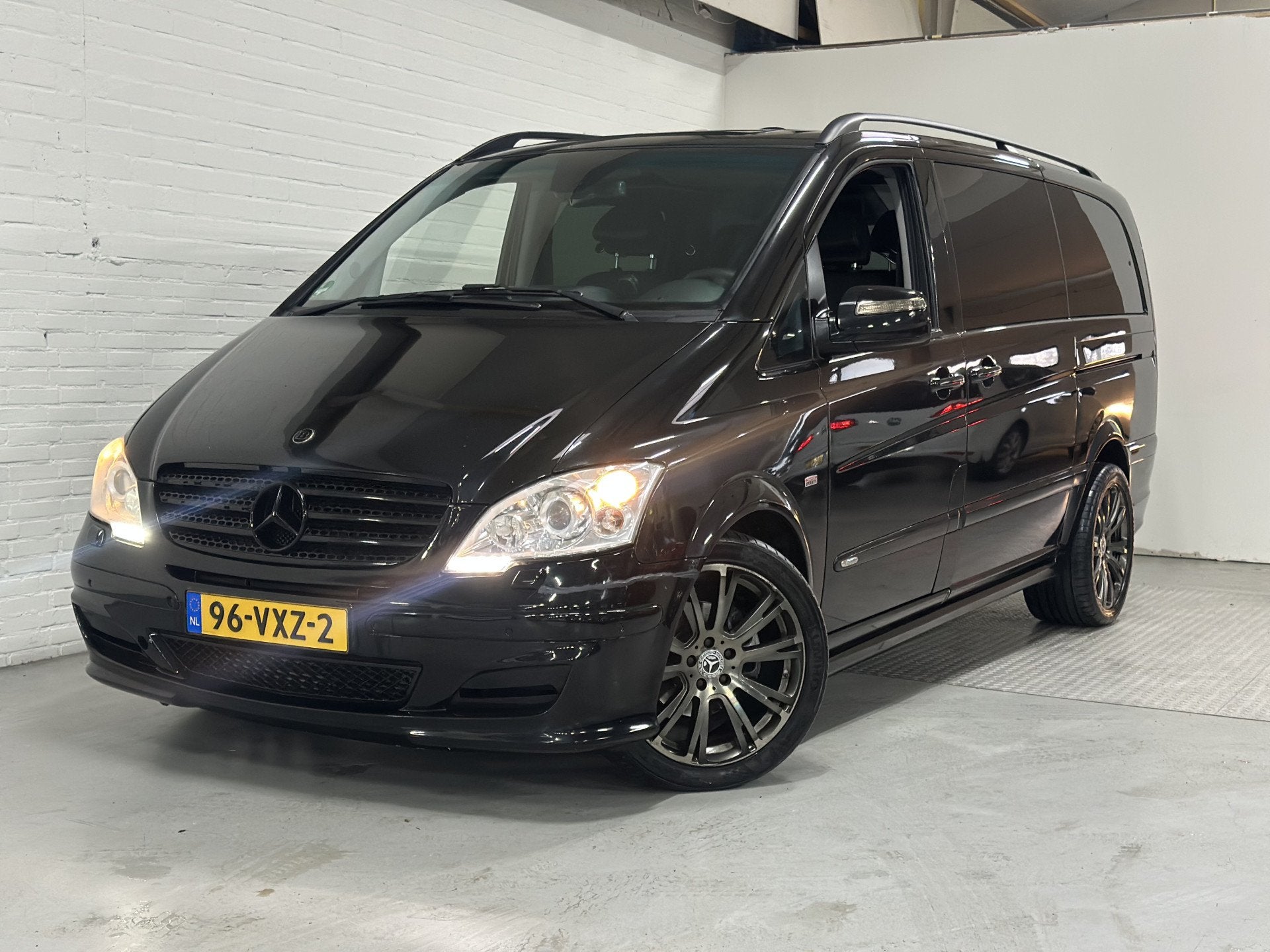 Mercedes-Benz Viano BRABUS 3.0 CDI DC Ambiente Lang VOLLE OP, Automaat, Achterwielaandrijving, 4 stoelen, Bedrijf