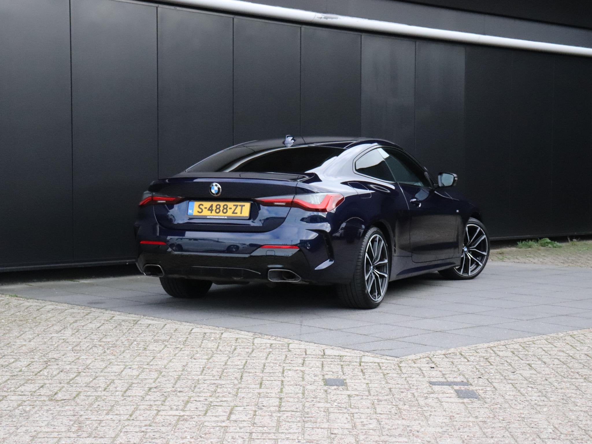 BMW 4-serie Coupé M440i xDrive High Executive | LEDER | MEM, Auto's, Automaat, Euro 6, Bedrijf, Vierwielaandrijving