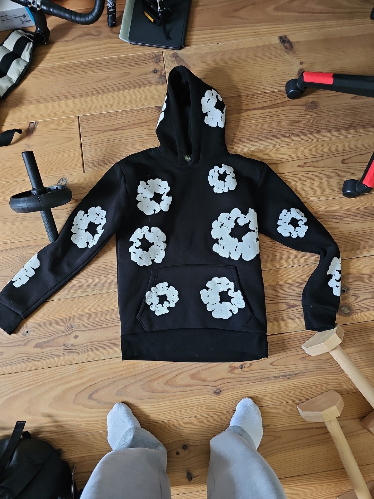 Denim Tears Hoodie Zwart met Witte Bloemenprint, Ophalen of Verzenden, Zo goed als nieuw, Denim Tears
