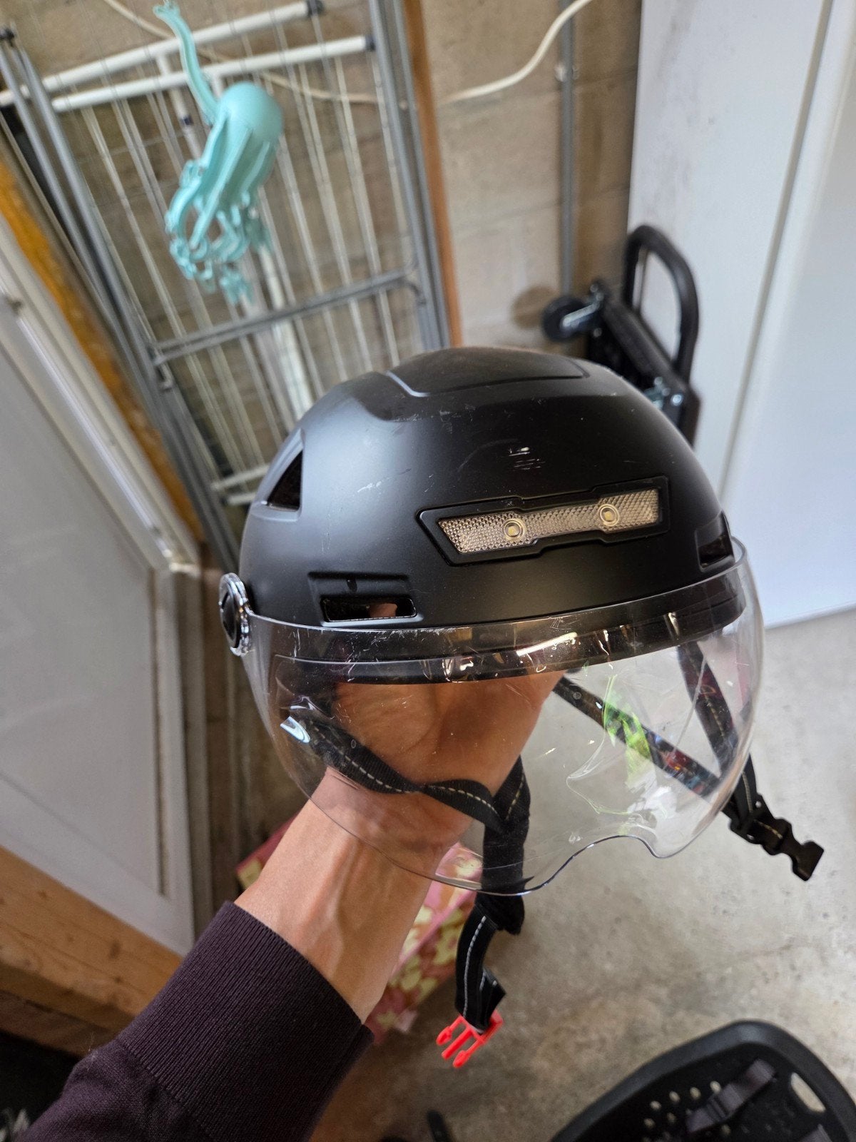 VITO Fietshelm met Vizier en Geïntegreerd Licht L/XL, Gebruikt, VITO, Ophalen of Verzenden, L