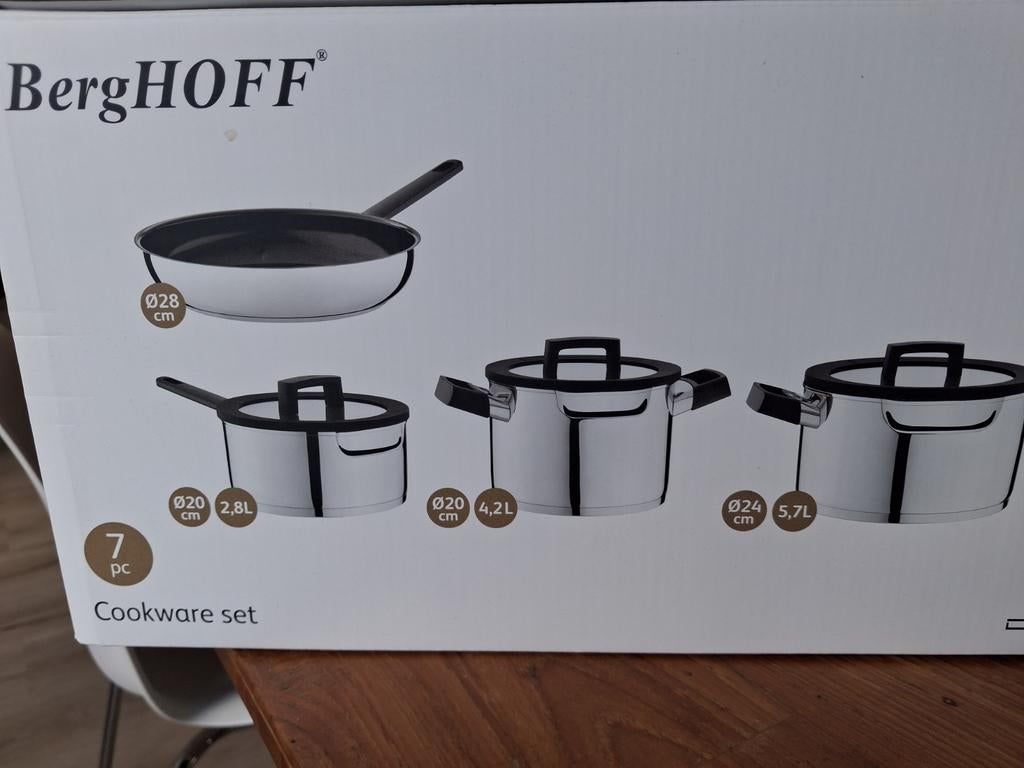 BergHOFF Dina Uqonic pannenset Nieuw, Huis en Inrichting, Keuken | Potten en Pannen, Ophalen, Nieuw, Rvs, Pannenset