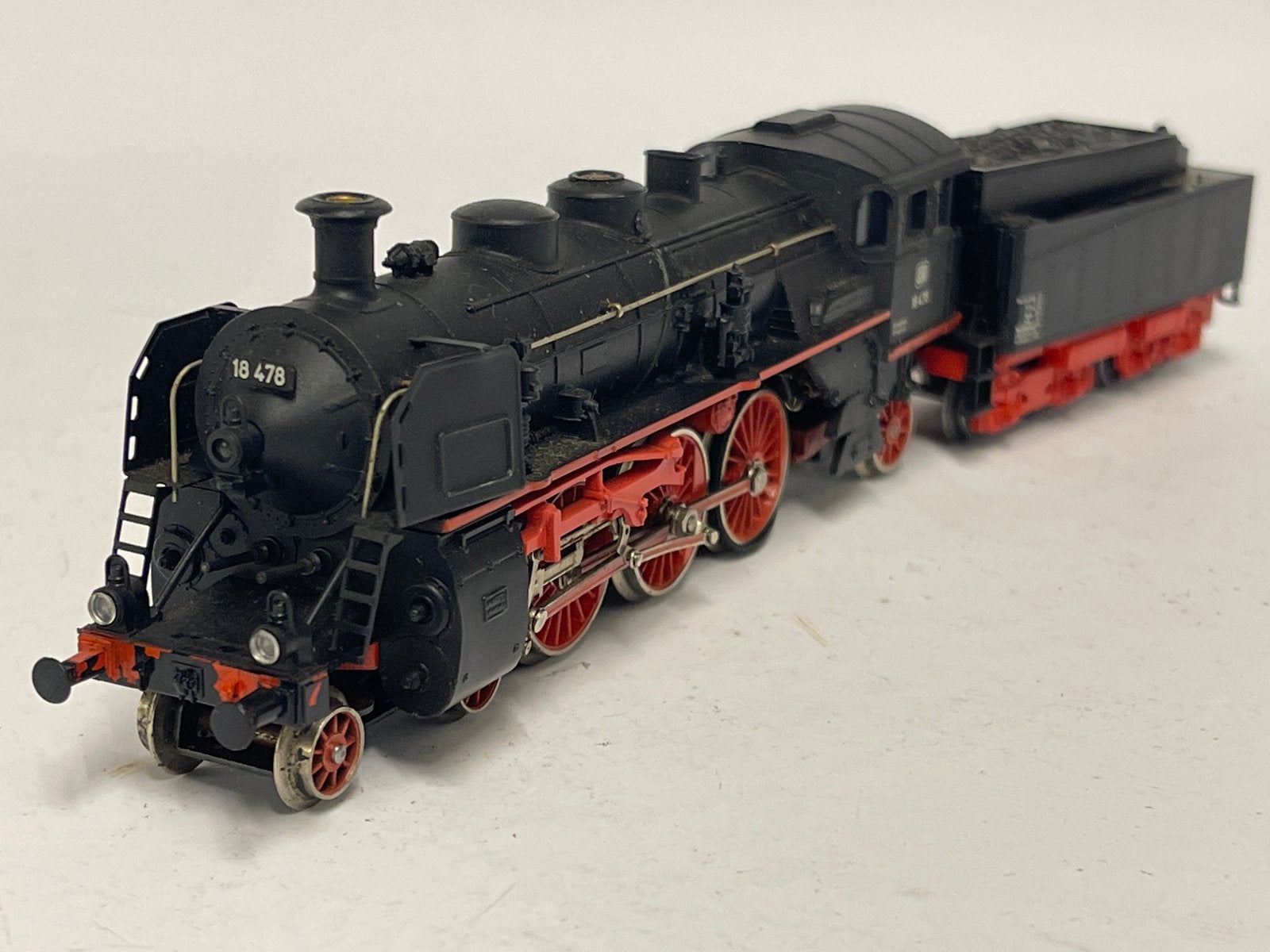 * NIEUWSTAAT * Märklin 3091 * STOOMLOC. met ROOKGENERATOR *, Wisselstroom, Locomotief, Ophalen of Verzenden, Zo goed als nieuw