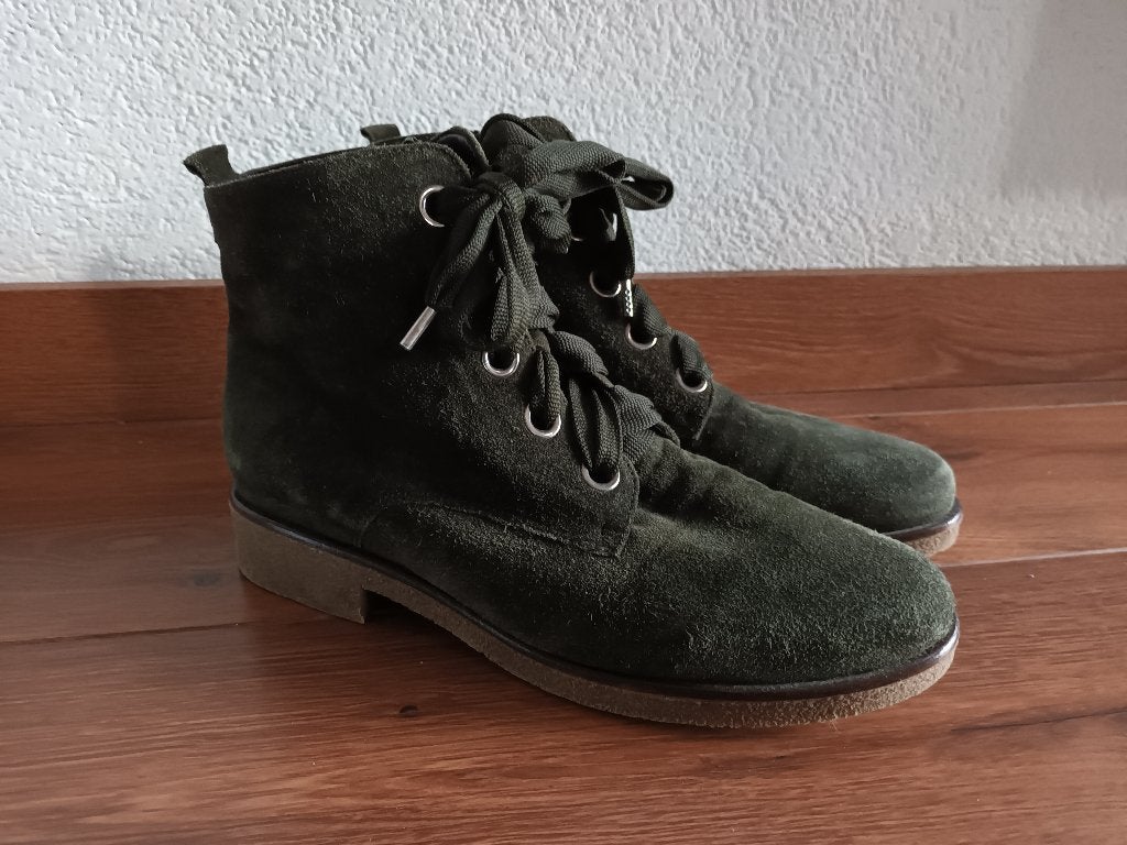 Groene suède laarsjes Gabor laarzen maat 7.5 7,5 41 veters, Lage of Enkellaarzen, Gabor, Ophalen of Verzenden, Gedragen