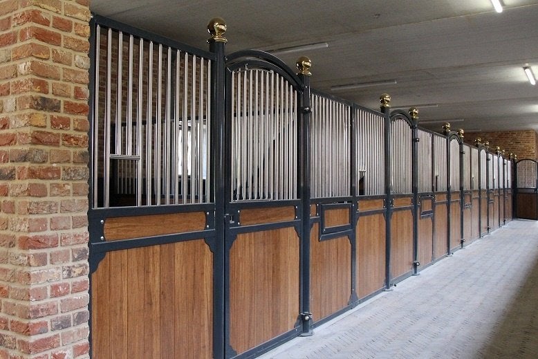 47. Paardenstal | paardenboxen te koop | paarden stallen, Dieren en Toebehoren, Stalling en Weidegang, Stalling, 1 paard of pony