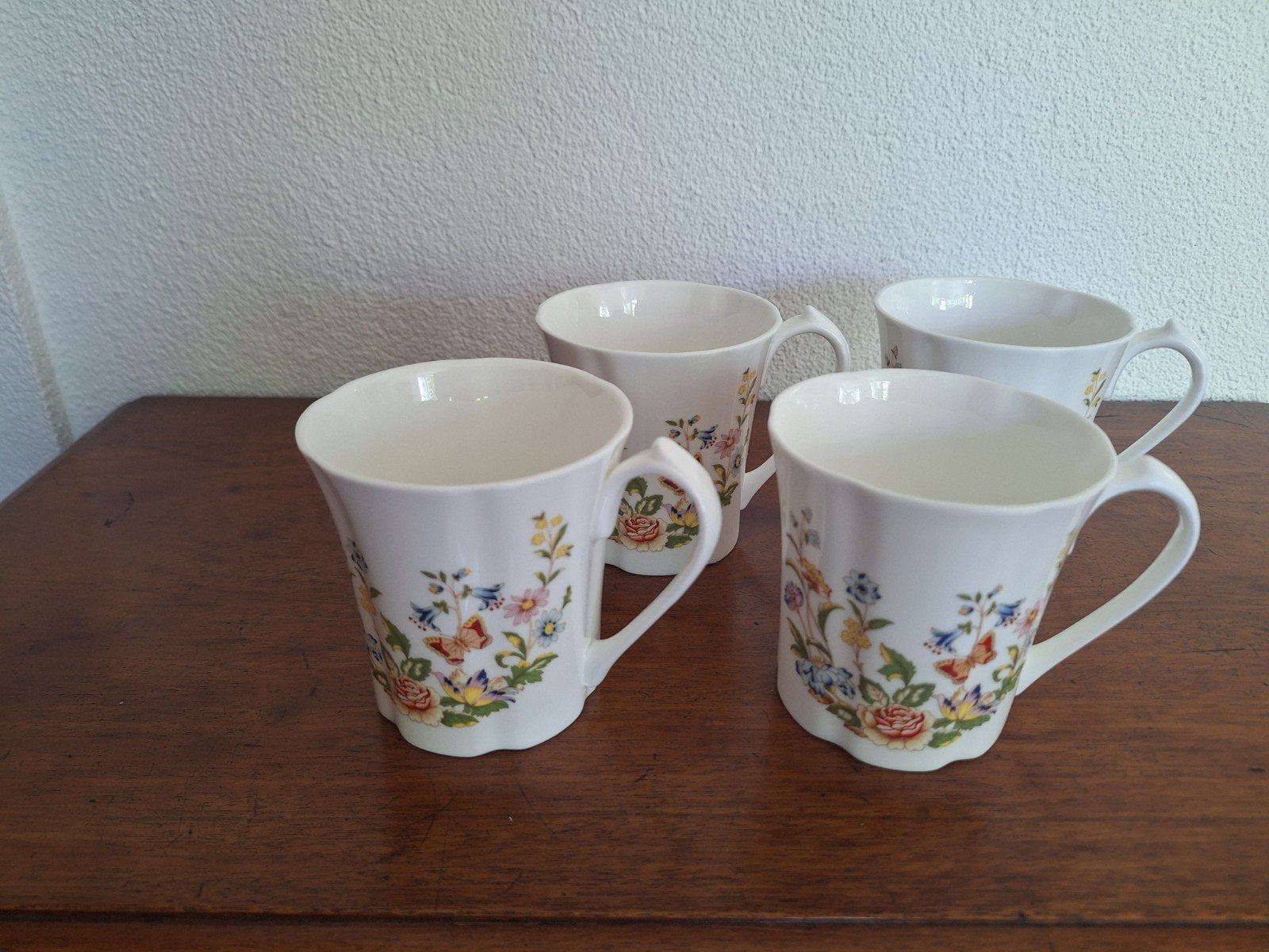 4 Aynsley Cottage Garden mokken., Huis en Inrichting, Keuken | Servies, Ophalen, Nieuw, Overige stijlen, Kop(pen) en/of Schotel(s)