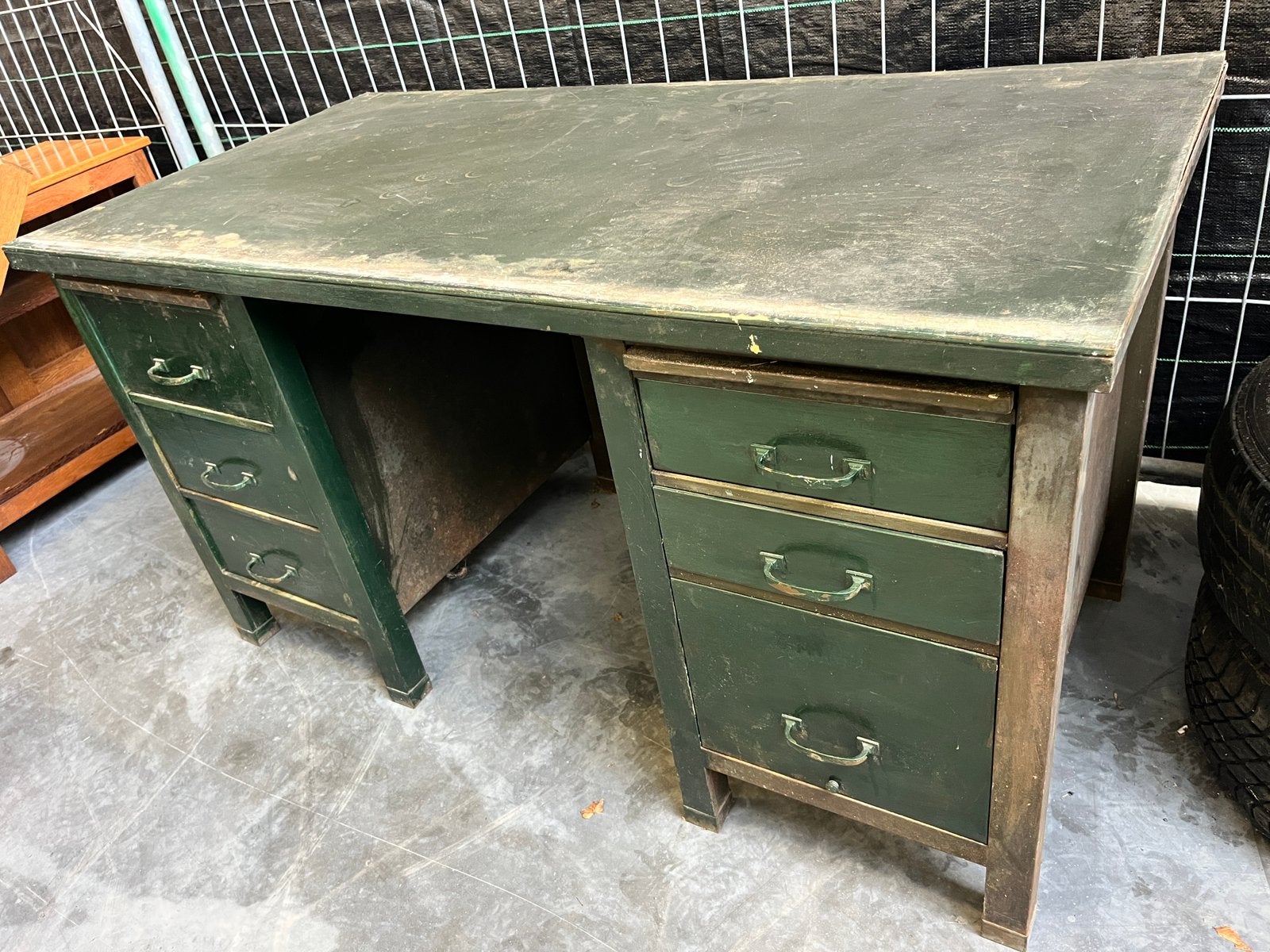 Uniek oud industrieel bureau, Doe-het-zelf en Verbouw, Ophalen, Gebruikt, 120 tot 170 cm