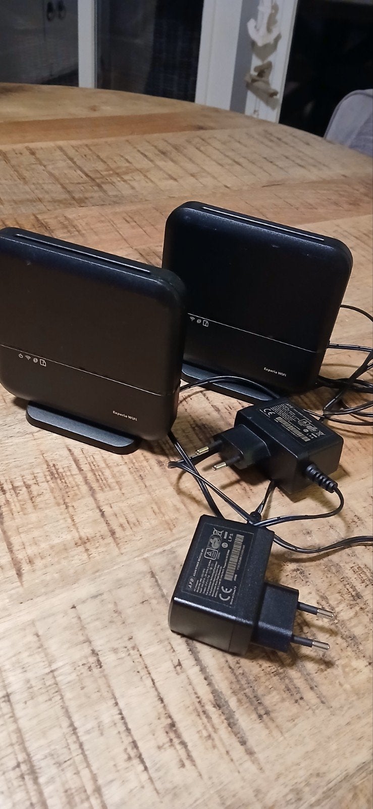 KPN Experia WiFi Routers (2 stuks), Computers en Software, Ophalen of Verzenden, Gebruikt, Router, KPN Experia