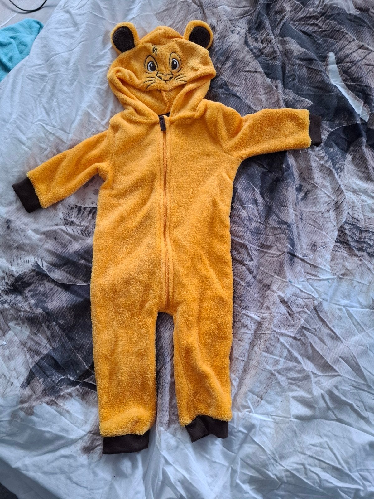 Schattige Disney The Lion King Simba onesie maat 80 nieuw, Disney, Nacht- of Onderkleding, Jongetje of Meisje, Nieuw
