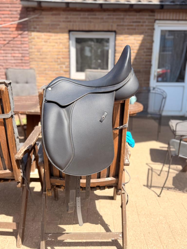 Wintec dressuur zadel, Ophalen, Zo goed als nieuw, Dressuur