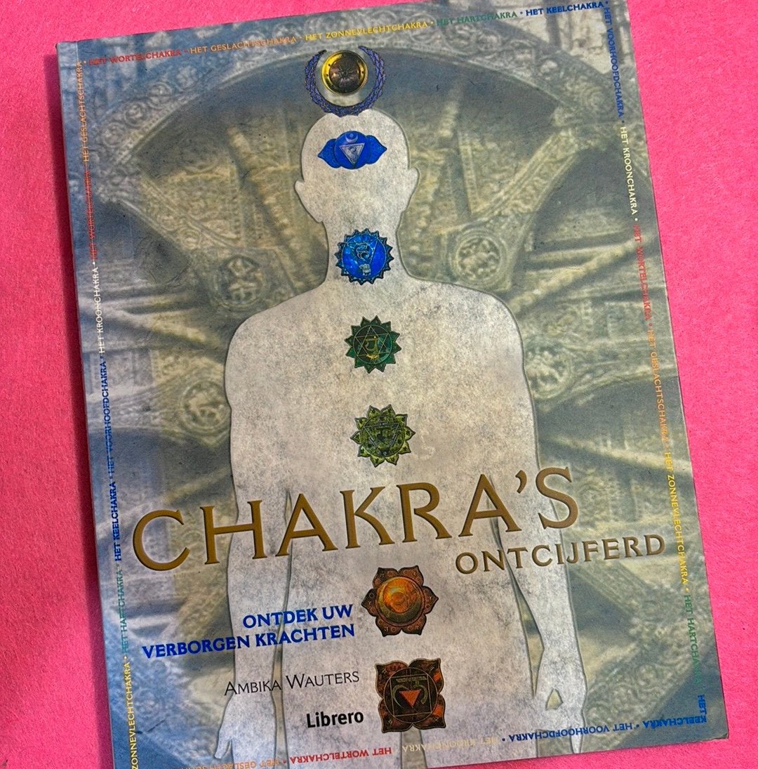Ambika Wauters - Chakras ontcijferd boek spiritualiteit, Boeken, Astrologie, Overige typen, Ambika Wauters, Ophalen of Verzenden