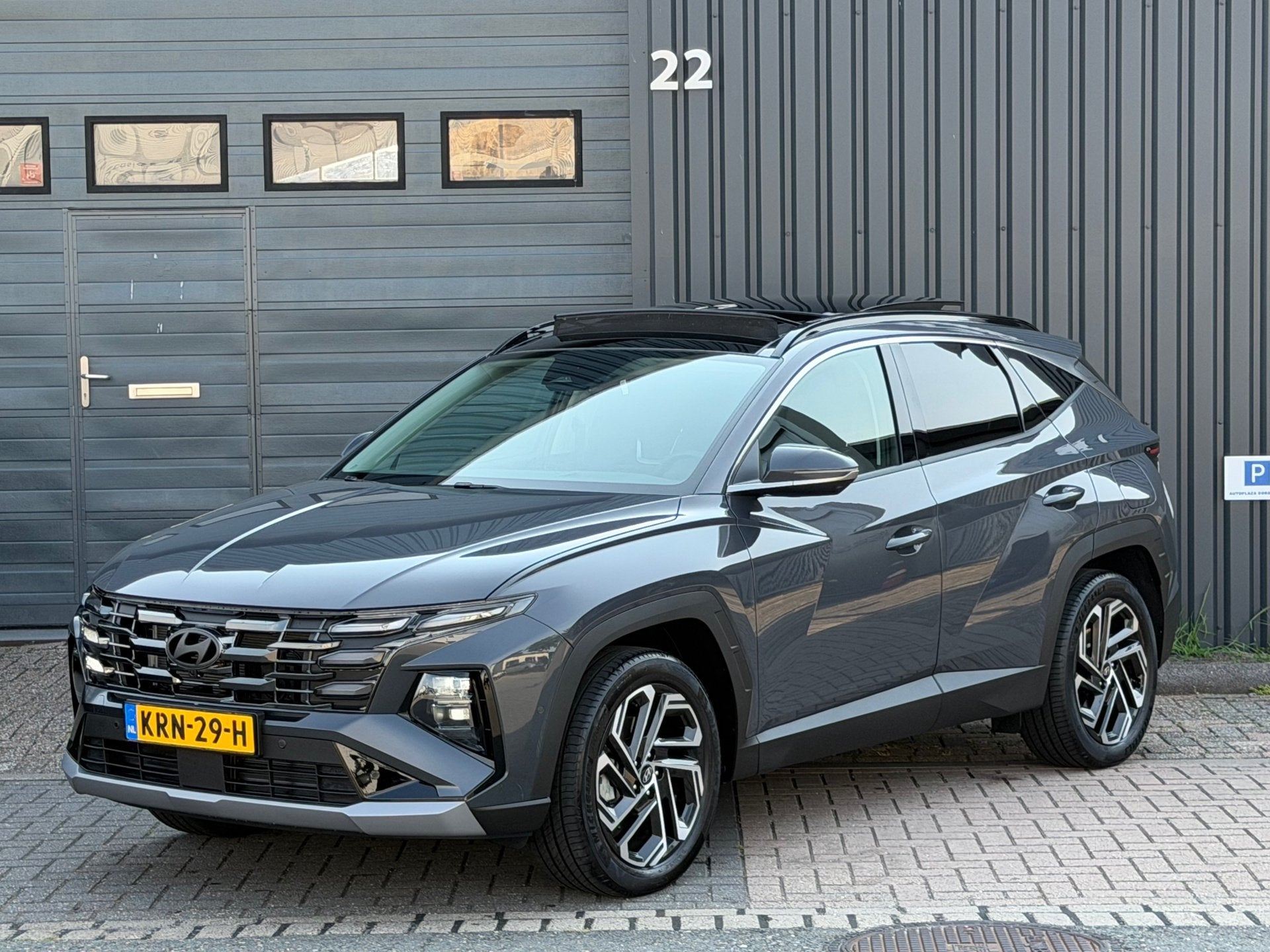 Hyundai TUCSON 1.6 T-GDI HEV Business Sky|Pano|Head-Up|Nieuw, Auto's, Gebruikt, 4 cilinders, Leder, Bedrijf