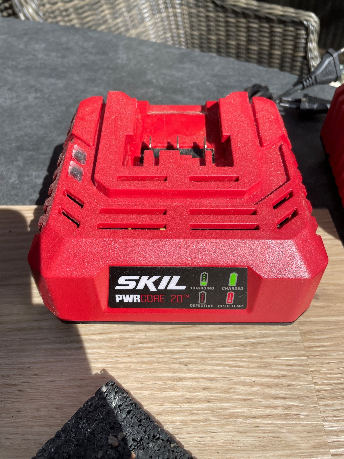 SKIL PWRCORE 20V Acculader - Zo goed als nieuw, Ophalen of Verzenden, Zo goed als nieuw