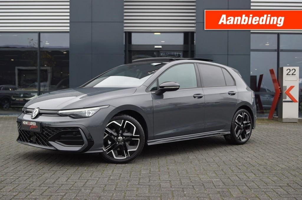 Volkswagen GOLF R-line 1.5 eTSI 150pk DSG facelift Black sty, Auto's, Volkswagen, Automaat, Gebruikt, Huisgarantie, Bedrijf