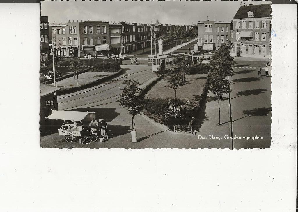 Den Haag Goudenregenstraat met haringkar 8-9-1958, Ophalen of Verzenden, 1940 tot 1960, Gelopen, Zuid-Holland