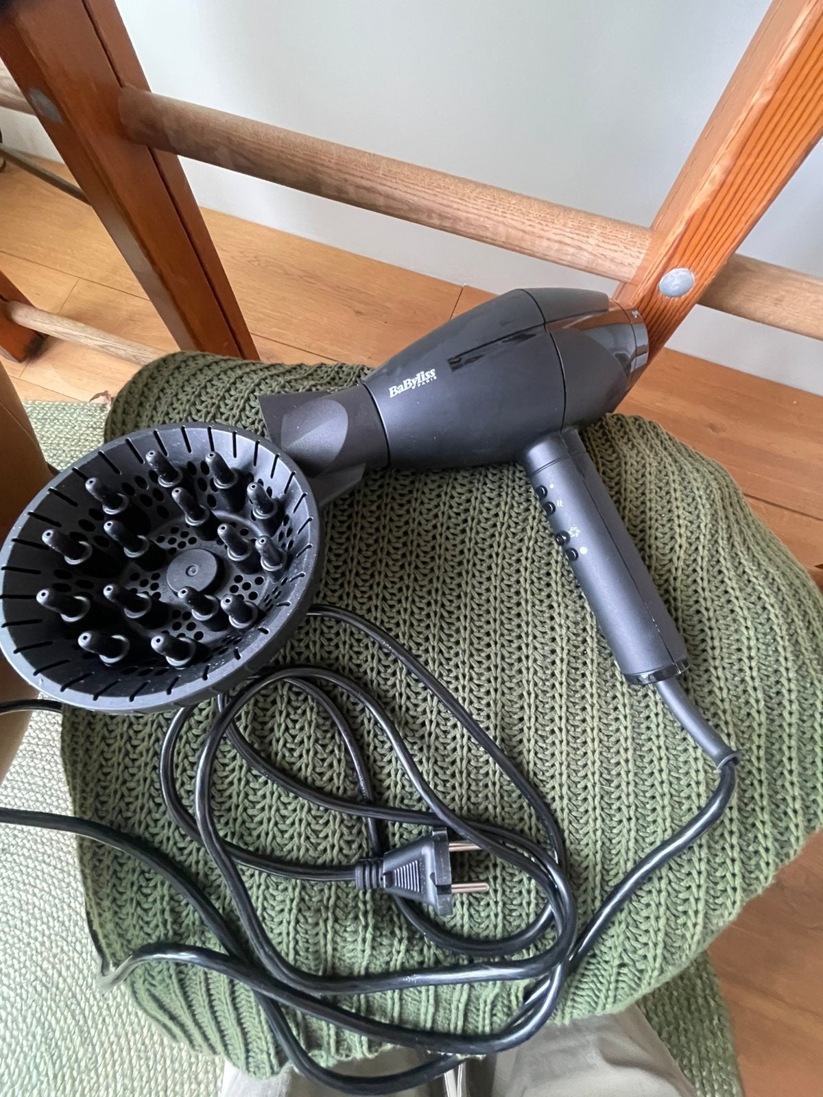 Babyliss Föhn met diffuser - Model 6720E Type S292a, Ophalen of Verzenden, Gebruikt, Haarverzorging