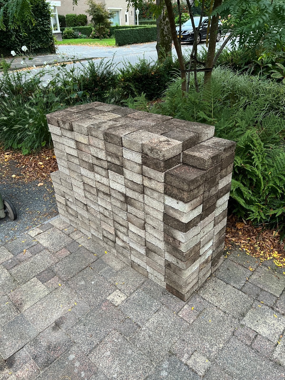 Bestrating stenen tegels, Ophalen, Zo goed als nieuw, Beton, Klinkers