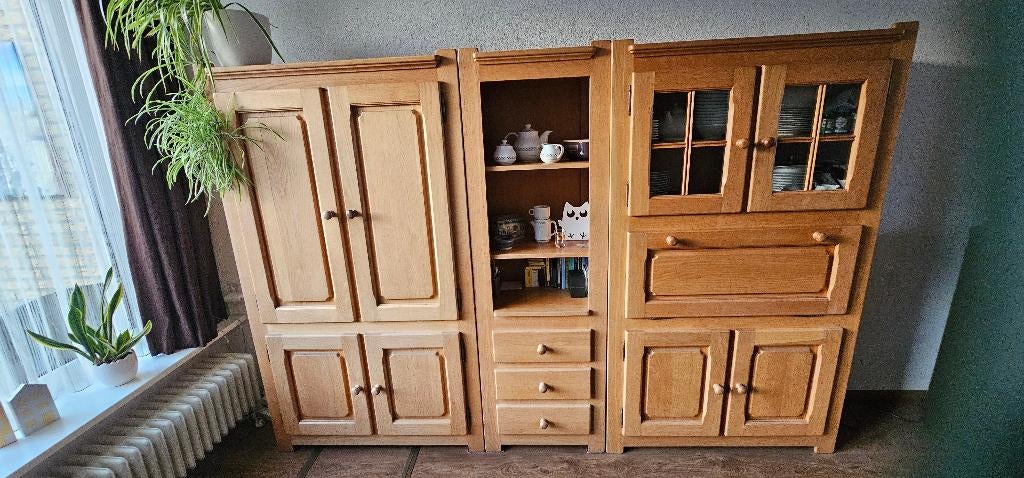 Kast afhalen voor iets lekkers of 15 euro, Ophalen, Gebruikt, Eikenhout, 50 tot 100 cm