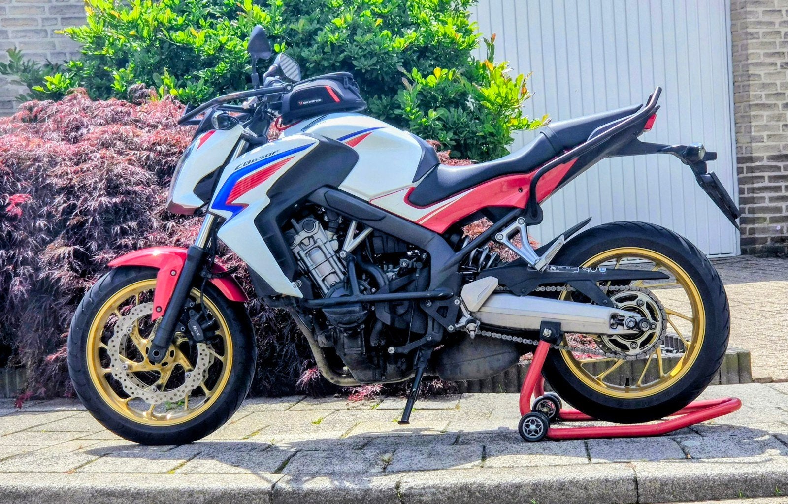 Te Koop Honda CB650FA, 4 cilinders, Gebruikt, Sport, Meer dan 35 kW
