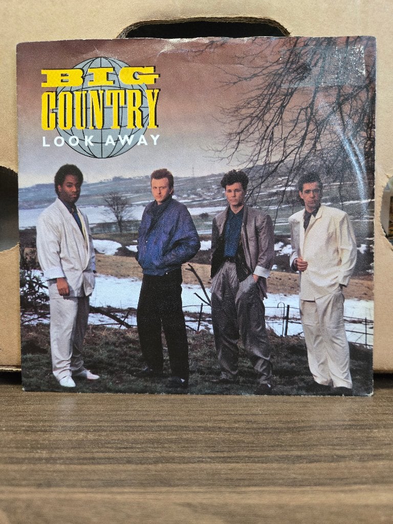 Big country - Look away, 7 inch, Ophalen of Verzenden, Zo goed als nieuw, Fotohoes