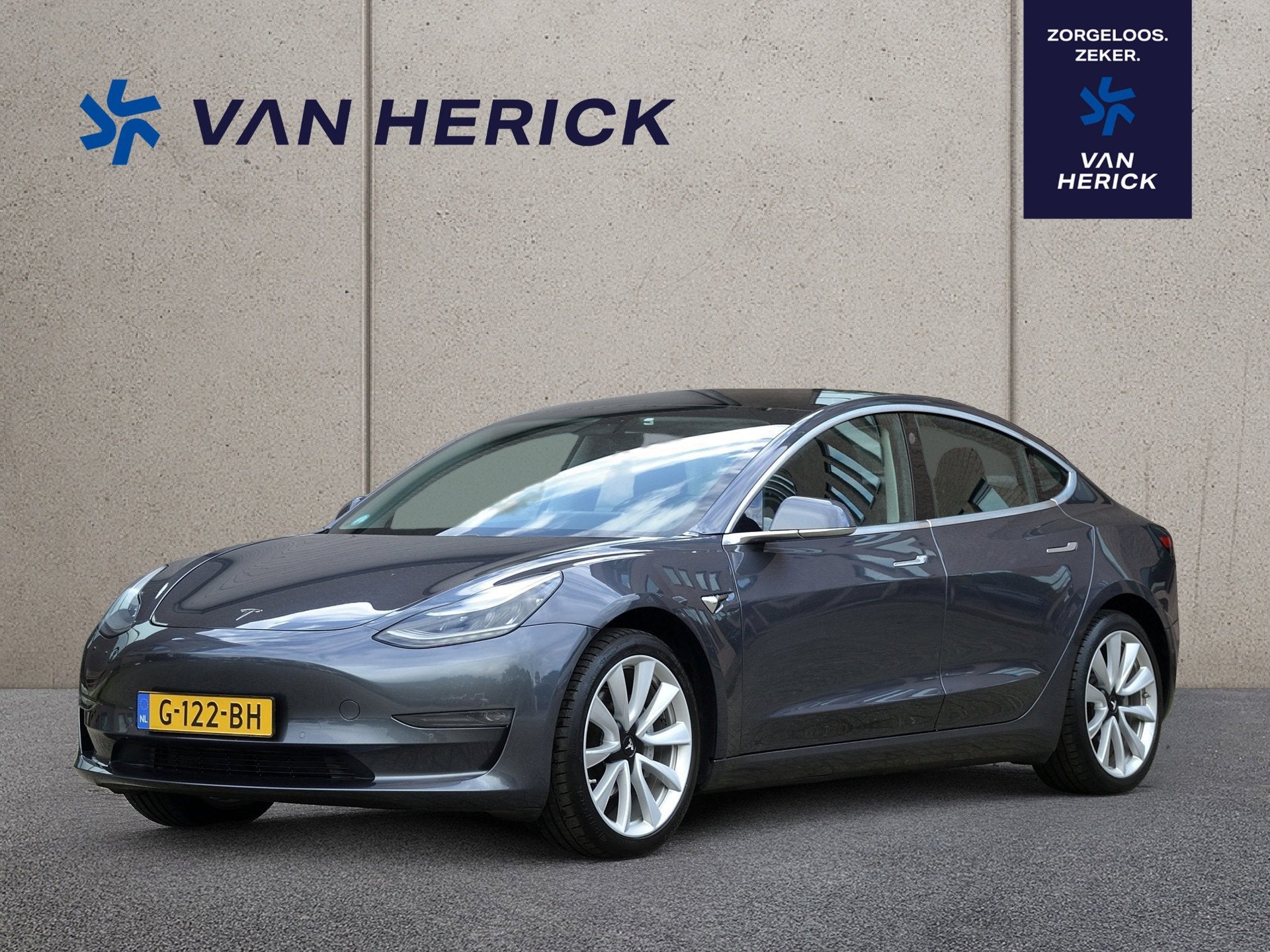 Tesla Model 3 Standard RWD Plus 60 kWh | Panoramadak | Leder, Auto's, Automaat, Achterwielaandrijving, Gebruikt, Zwart