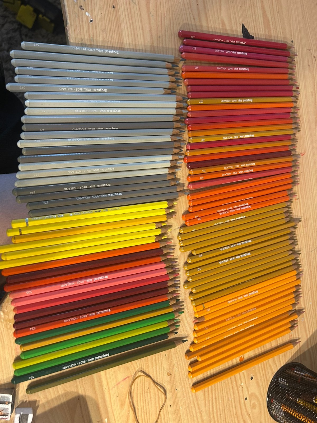 Bruynzeel design kleurpotloden, Hobby en Vrije tijd, Ophalen of Verzenden, Zo goed als nieuw