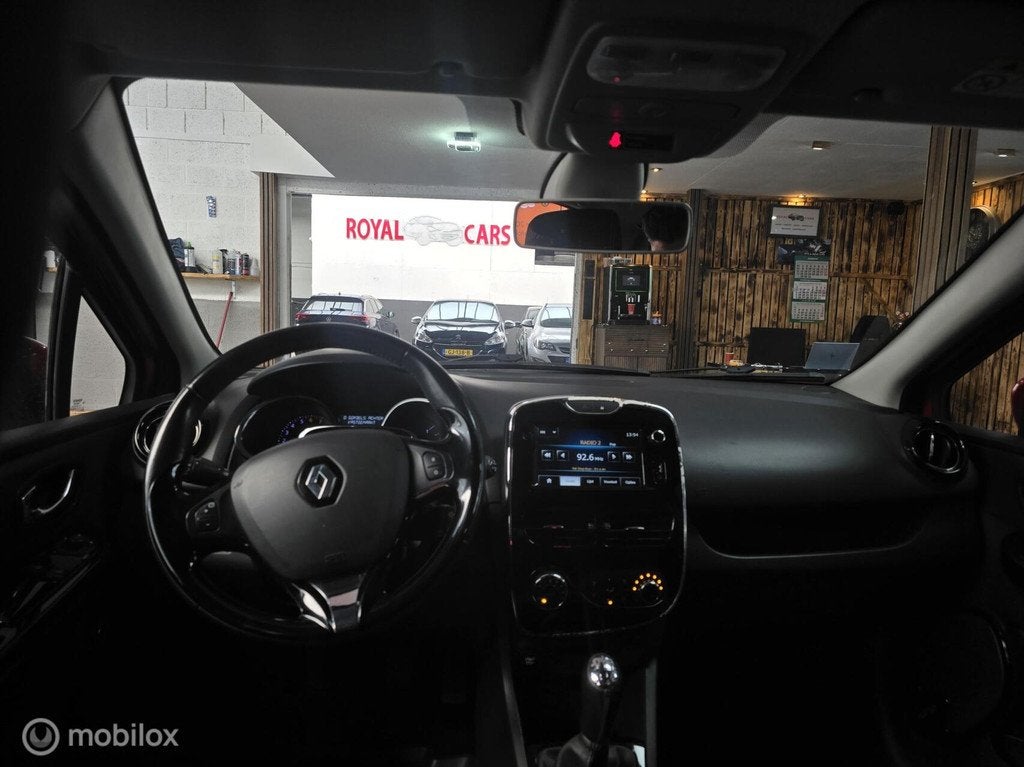 Renault Clio 0.9 TCe Dynamique/ Cruise Control / Navigatie, Voorwielaandrijving, 540 kg, Handgeschakeld, Geïmporteerd
