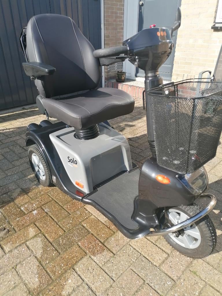 mooie scootmobiel solo 3  comfort, Diversen, Brommobielen en Scootmobielen, Ophalen, Life and Mobility, Zo goed als nieuw, 16 km/u of meer