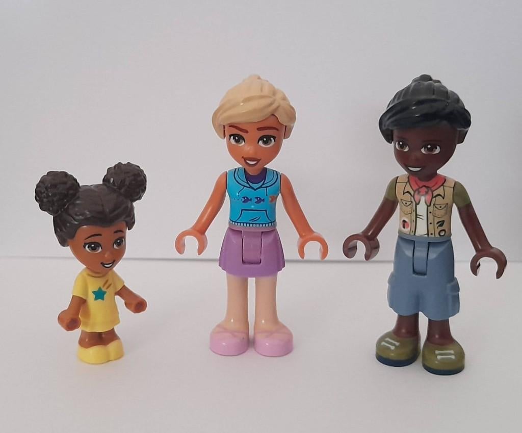 set van 3 NIEUWE lego FRIENDS poppetjes minifigs set nr 3, Ophalen of Verzenden, Nieuw, Complete set, Lego