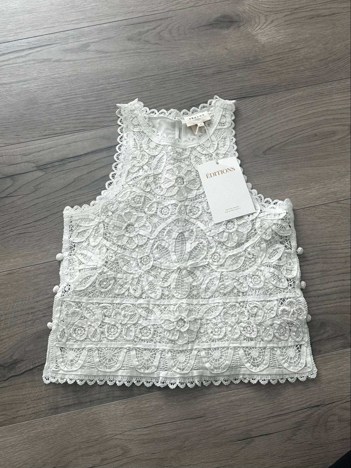 Sezane top XS - Perfect voor bruiloft/verloving, Wit, Ophalen of Verzenden, Zo goed als nieuw, Zonder mouw