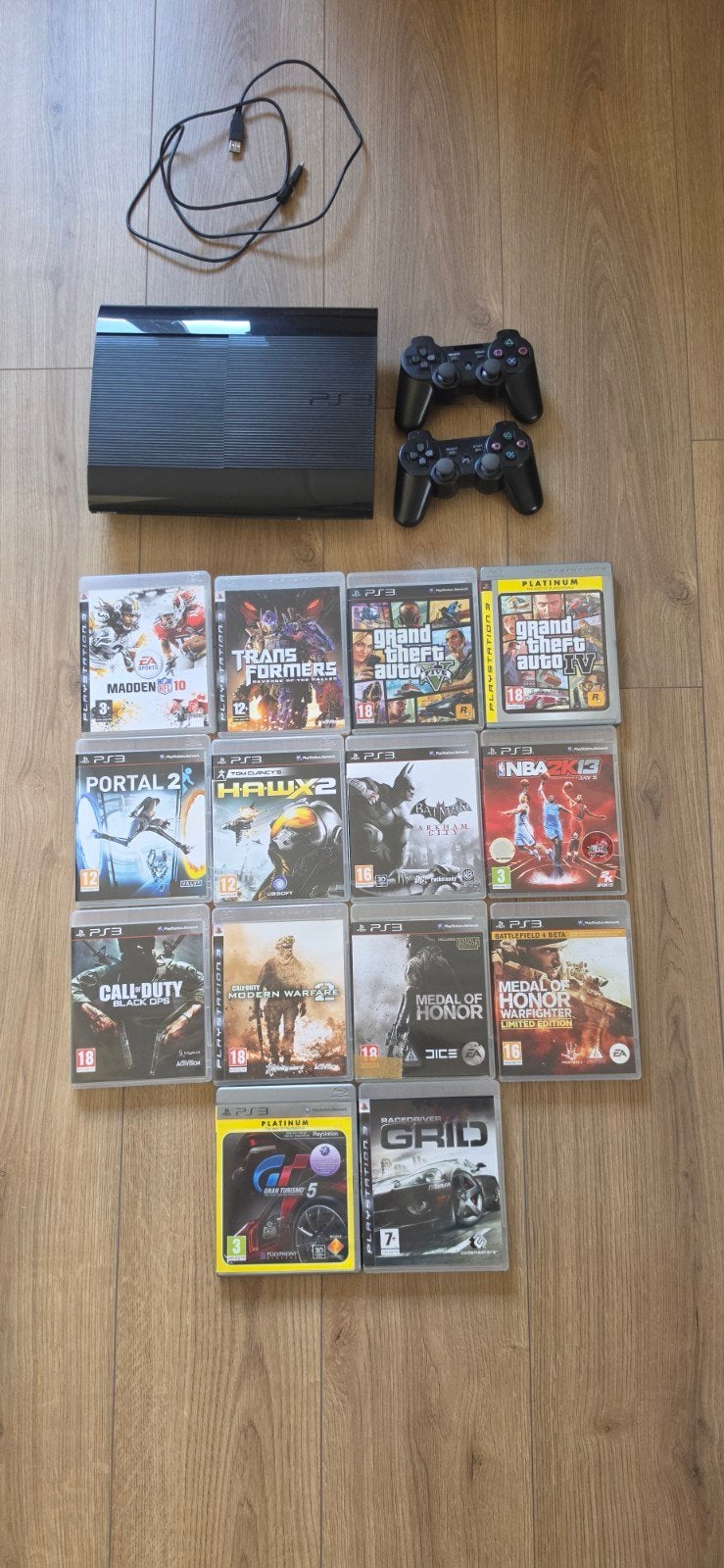PlayStation 3 met 2 controllers en 14 spellen, Ophalen, Gebruikt, Vanaf 18 jaar, Overige genres