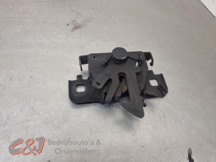 Slotmechaniek Motorkap van een Renault Trafic, Gebruikt, -, Renault, -