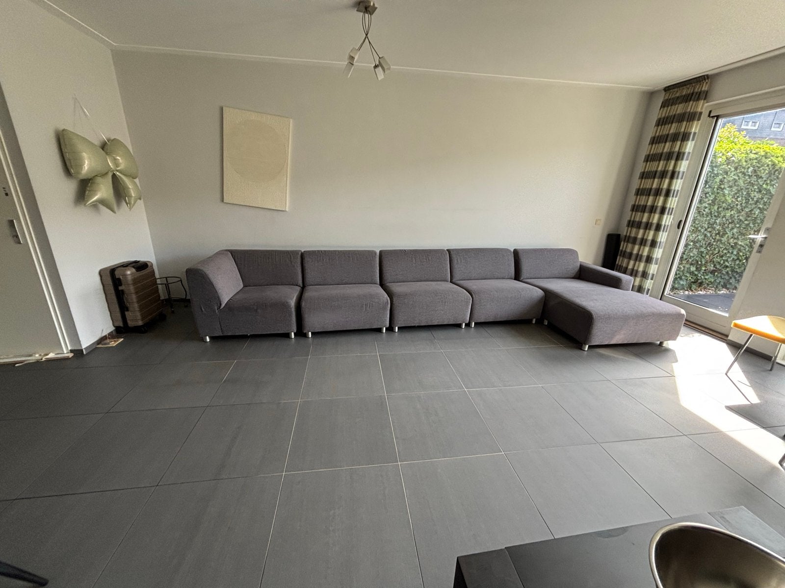 Goossens Grote grijze hoekbank met chaise longue -, Huis en Inrichting, Ophalen, Gebruikt, 100 tot 125 cm, Hoekbank