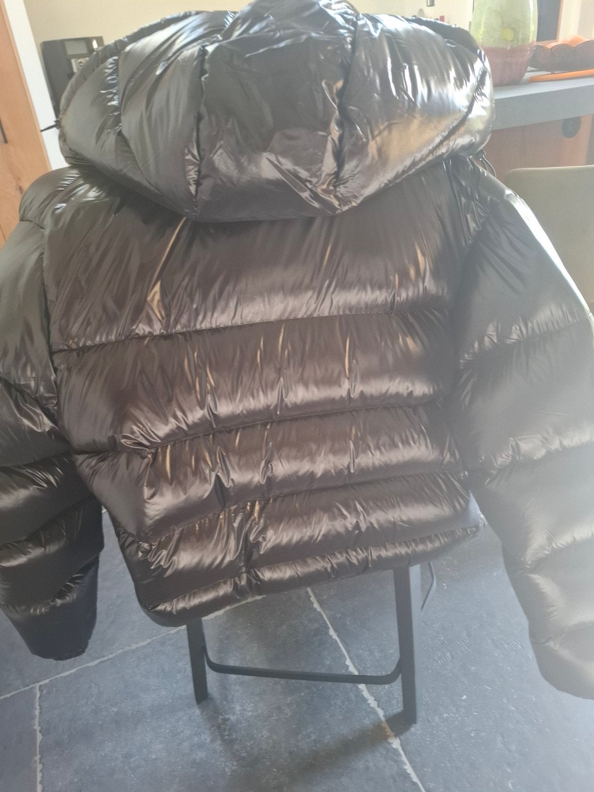 Zara Puffer Jacket Zwart - Waterafstotend & Ademend, Kleding | Dames, Zo goed als nieuw, Ophalen, Maat 38/40 (M), Zara