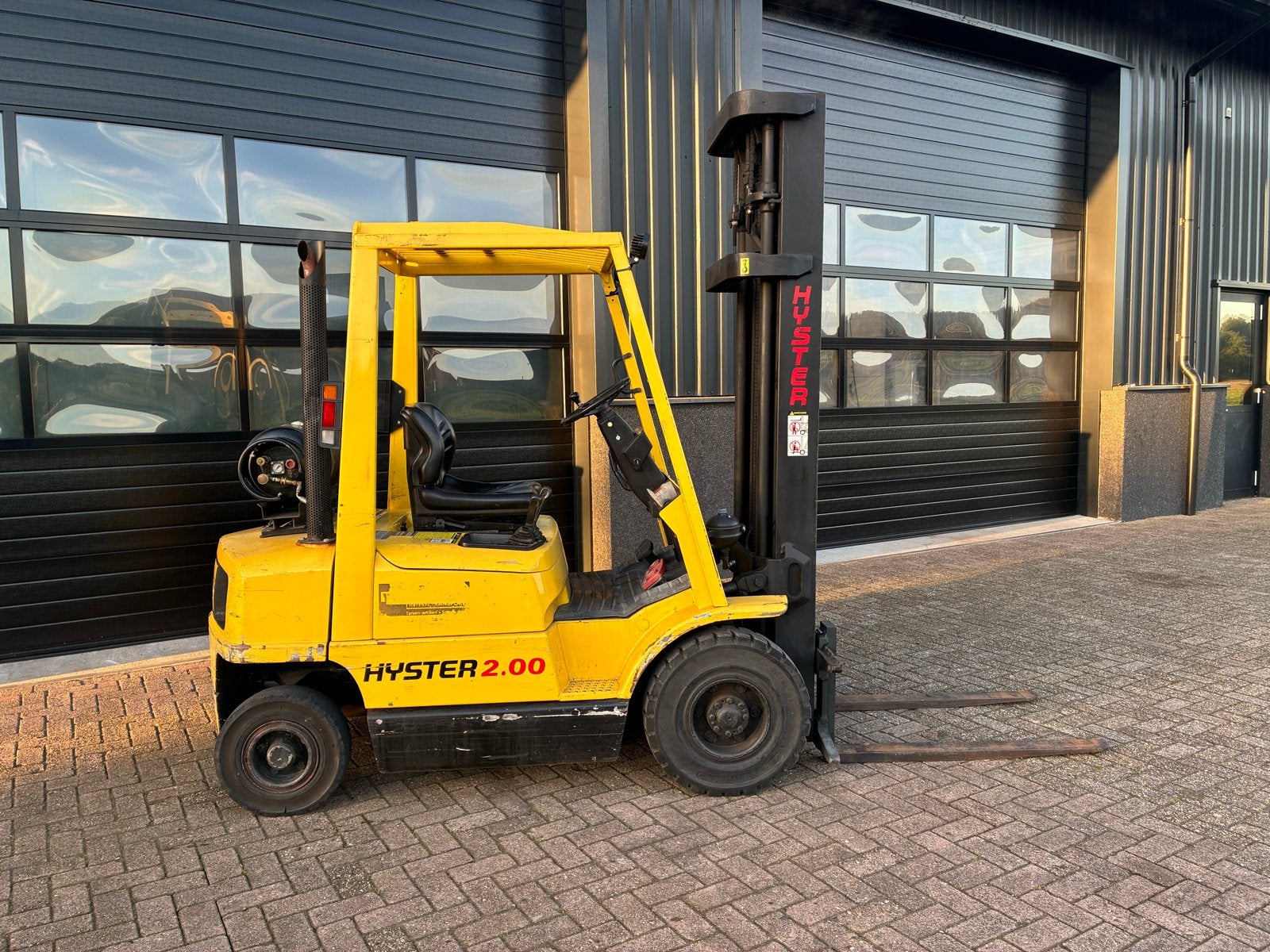 Hyster 2.00 LPG Heftruck - 2000 kg hefcapaciteit, Ophalen, Gebruikt