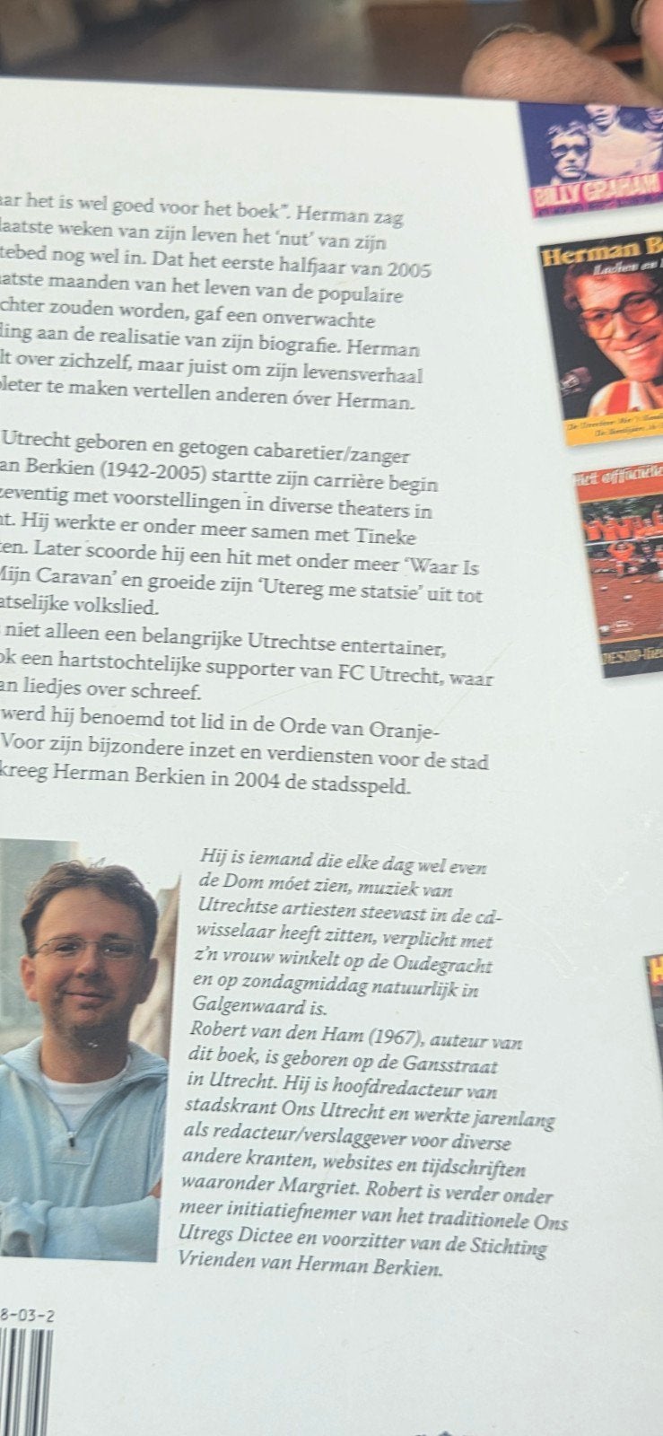 Herman Berkien: Over Zichzelf - Anderen Over Herman + DVD, Ophalen, Zo goed als nieuw, Robert van den Ham, Film, Tv en Media