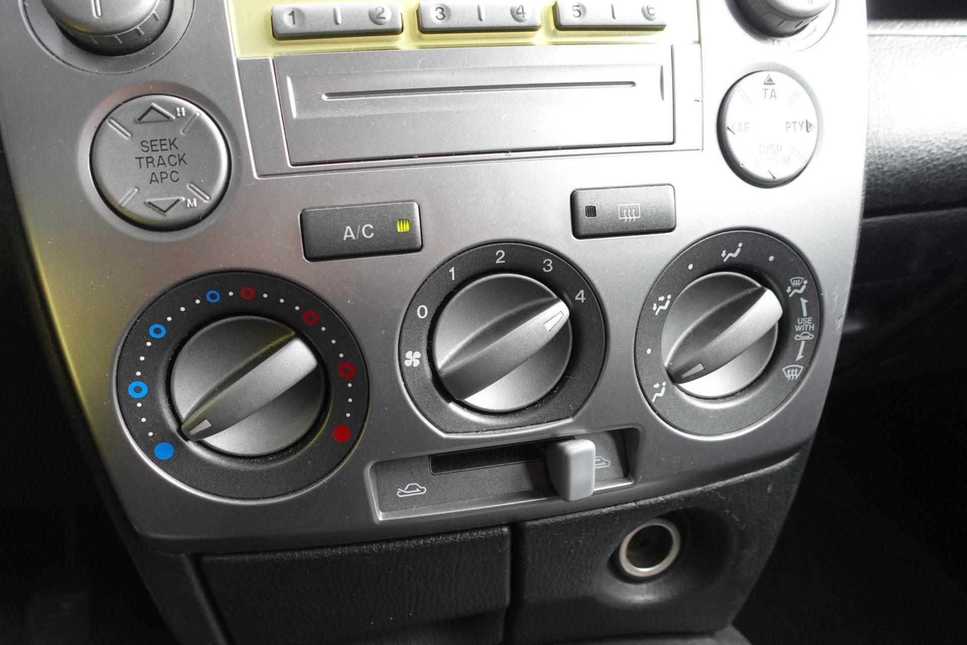Foto 15 van Mazda 2 1.4 Sportive AIRCO