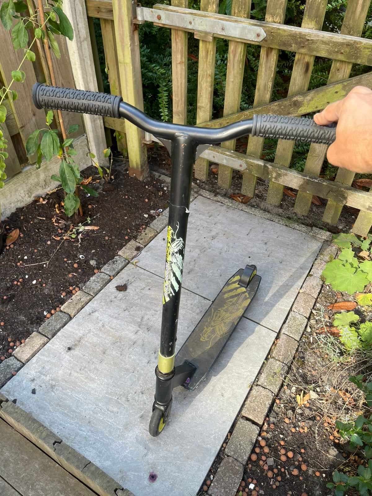 Stuntstep Black Dragon, Fietsen en Brommers, Steps, Ophalen, Gebruikt, Gewone step