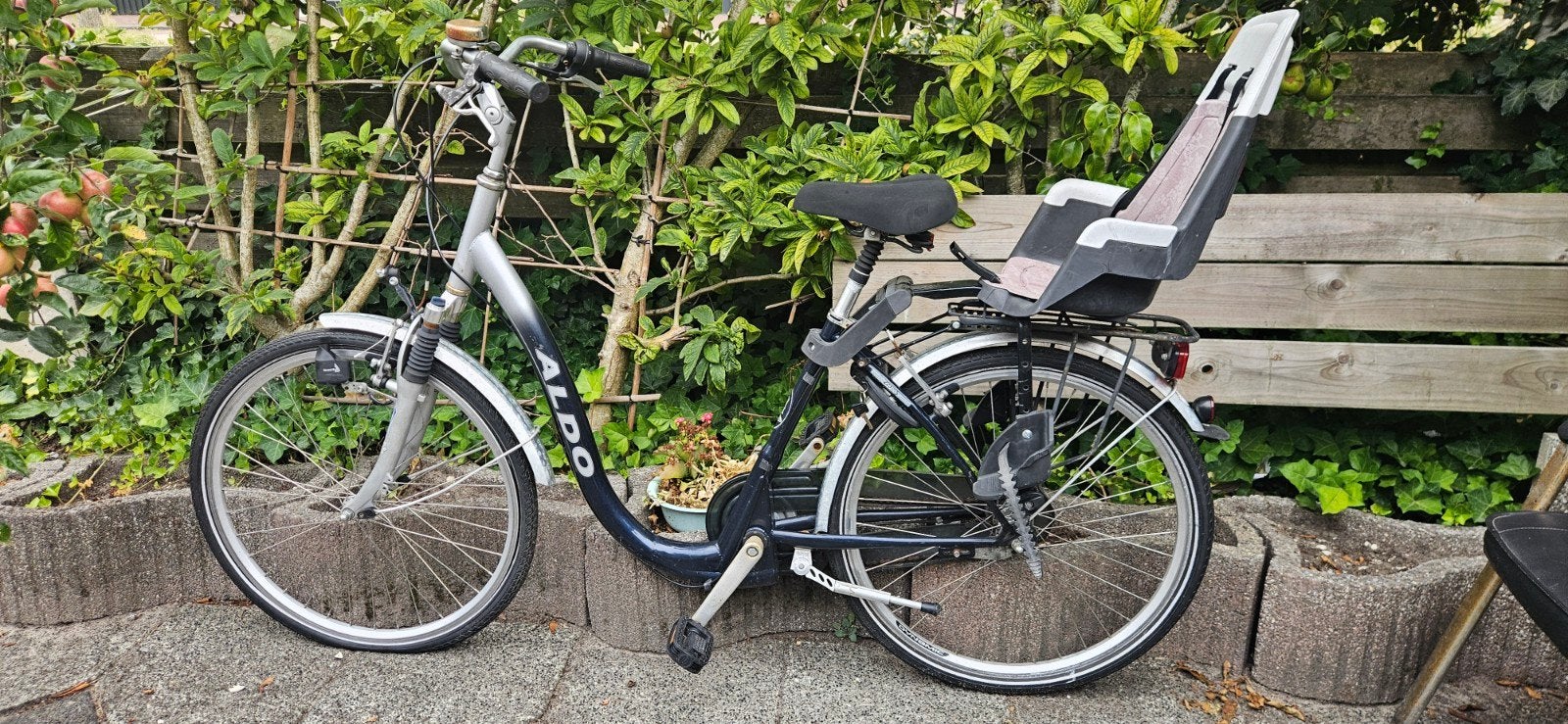 Gebruikte fiets met kinderzitje, Fietsen en Brommers, Velgrem, 50 tot 53 cm, Ophalen, Overige merken
